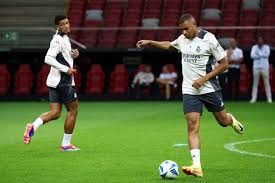 比起依赖个 比起依赖个